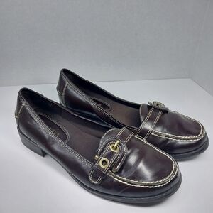 Predictions Collection Size 6.5 W Preppy Brown buckle 90s Y2K Loafer Shoes